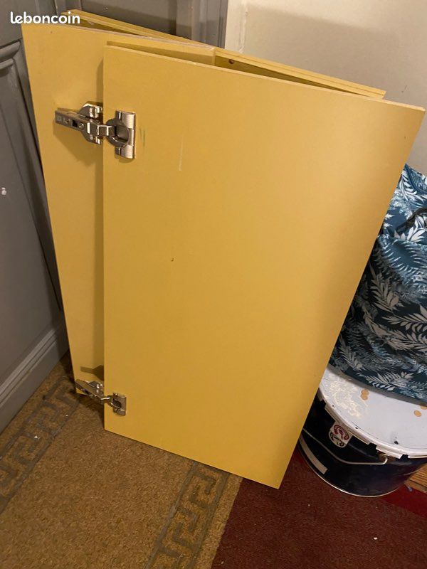 Portes jaunes (image 2)