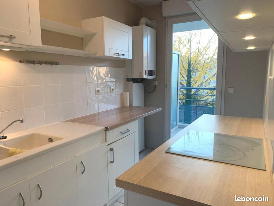 Appartement 4 pièces 76 m² · à Valence · 76 m² · 880 €