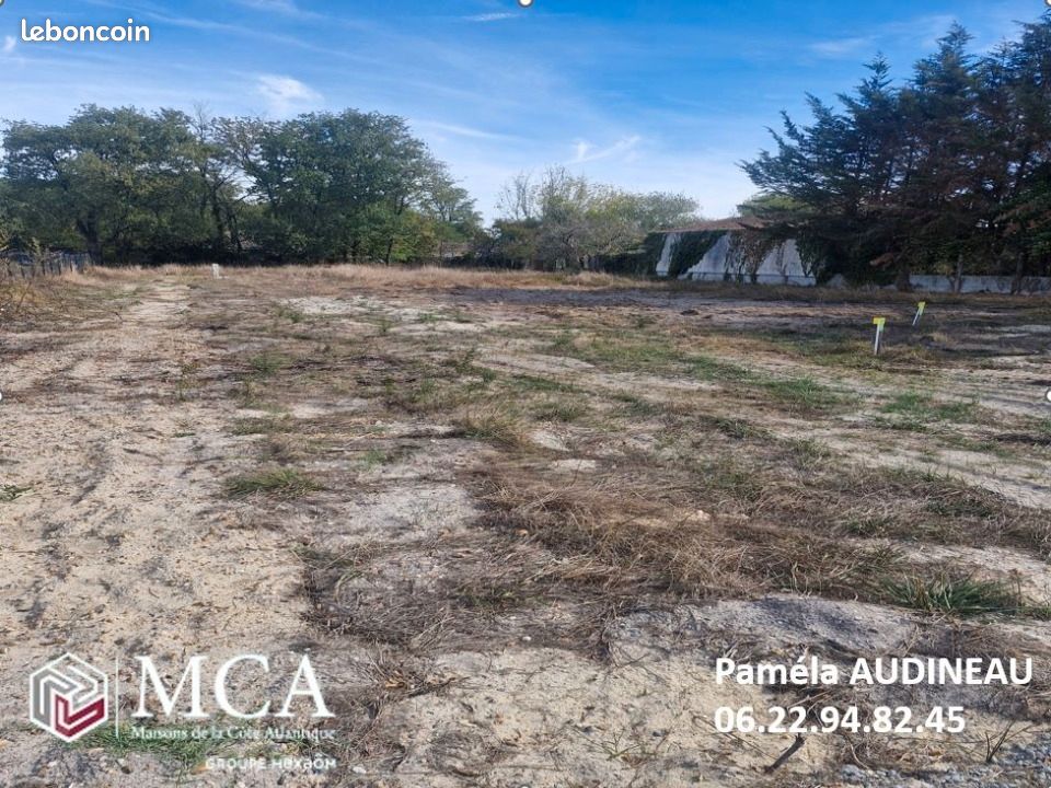Terrain 850 m² · à Saint-Selve · 150 000 €