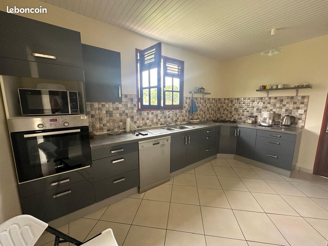 Maison 4 pièces 135 m² · à Le Marin · 135 m² · 1 150 €