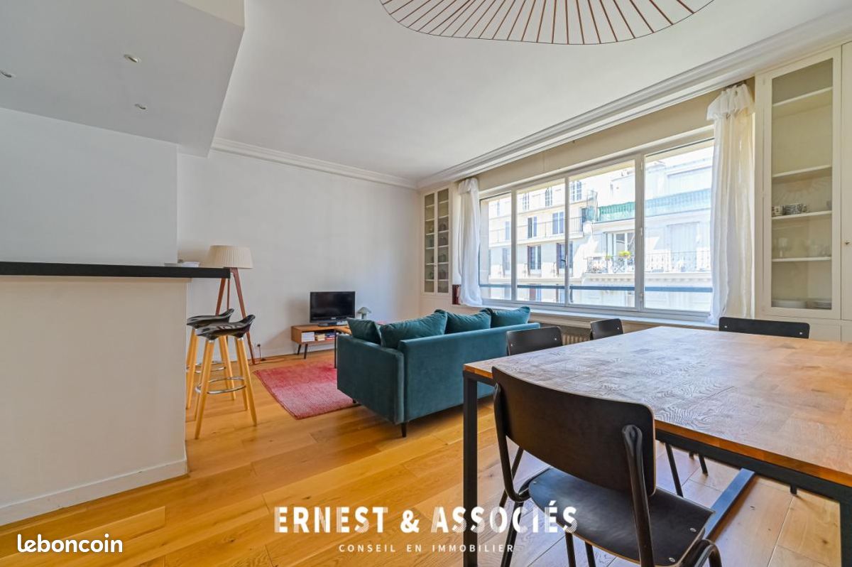 Appartement 2 pièces 52 m² · à Paris · 52 m² · 750 000 €