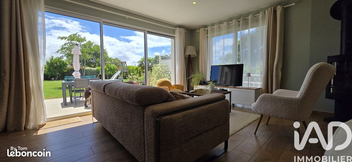 Maison 6 pièces 136 m² · à Theix-Noyalo · 136 m² · 475 000 €