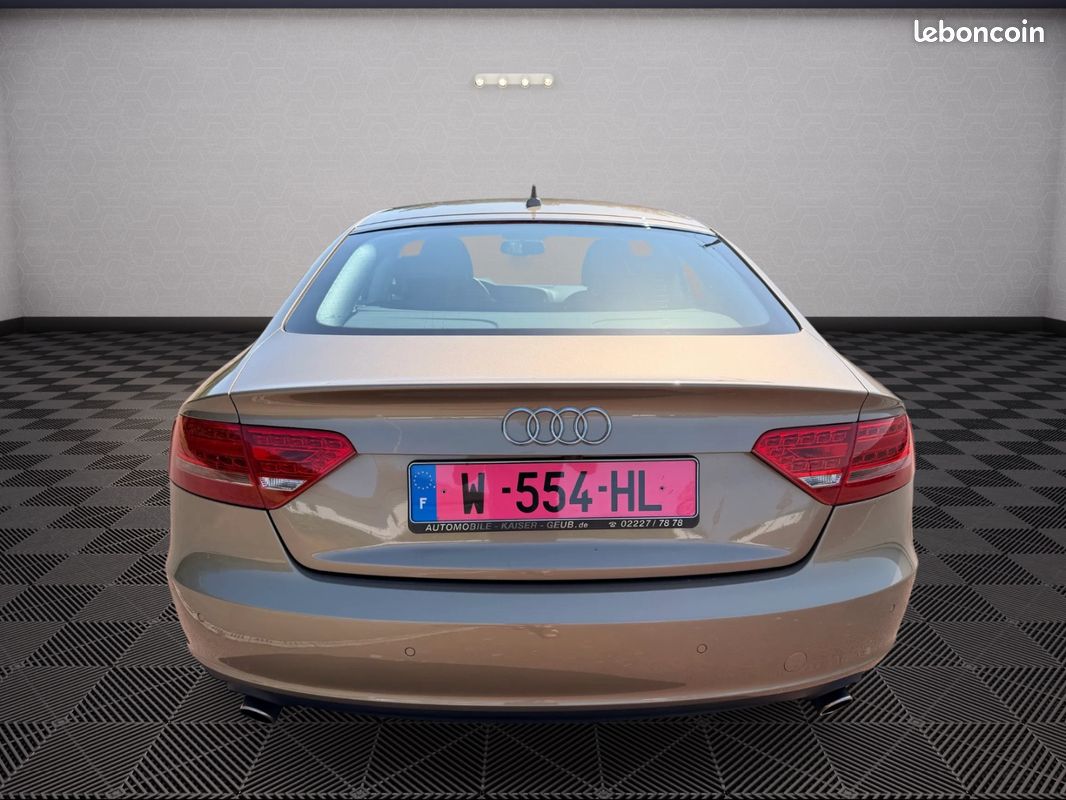 Audi A5 Sportback 3.2 V6 FSI Quattro Ambiente (195kW) S-tronic (image 5)