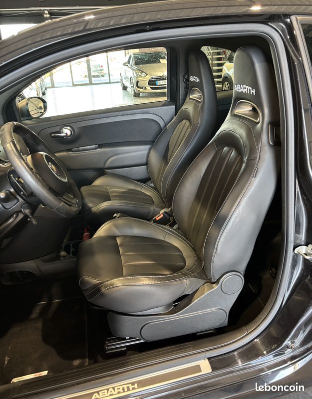 Abarth 500 1.4 Turbo T-Jet 180ch 595 Competizione BVA - Origine France / CarPlay / Suivi complet Fiat / Audio Beats / Toit Ouvrant (image 10)