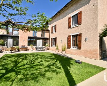 Maison 775 000 € - 258 m²