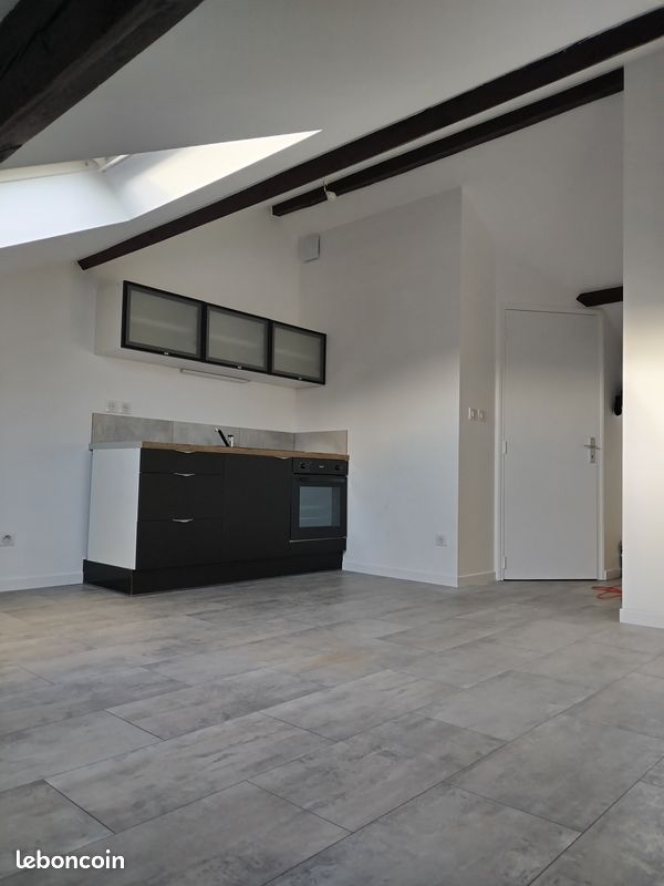 Appartement 2 pièces 40 m² · à Vesoul · 40 m² · 385 €/mois