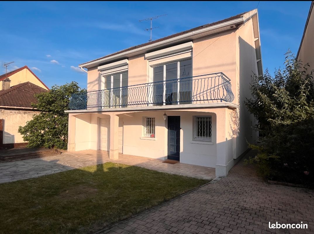 Maison 6 pièces 150 m² · à Tremblay-en-France · 150 m² · 369 000 €