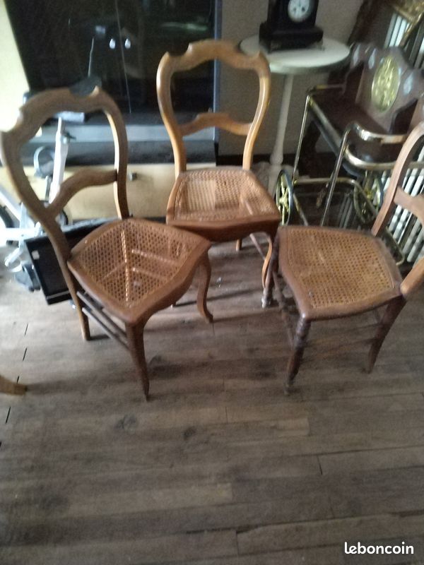 Lot de chaises (image 1)
