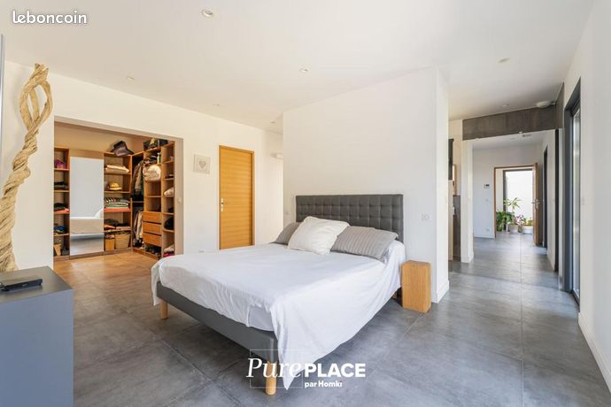 Maison 5 pièces 194 m² — 13