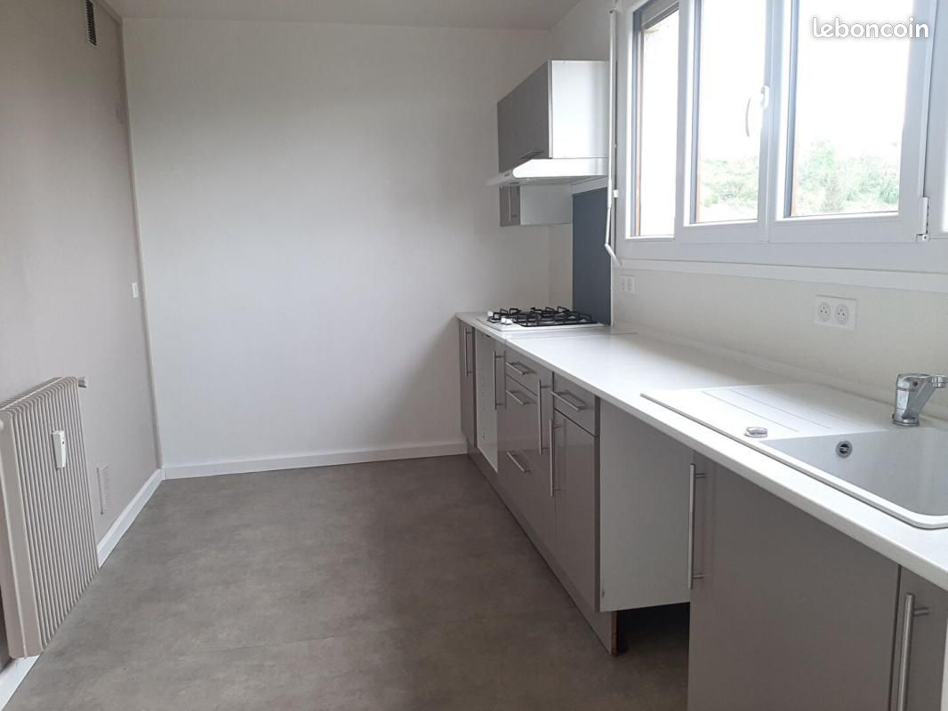 Appartement 2 pièces 65 m² · à Margny-lès-Compiègne · 65 m² · 860 €/mois