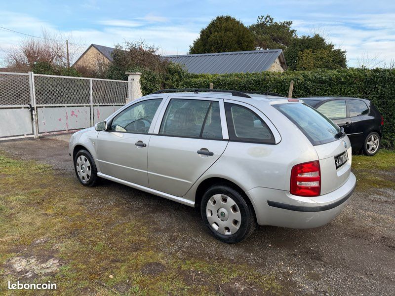 Skoda fabia combi 1.2i 64cv (image 4)