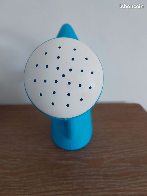 Arrosoir enfant très bonne état 0,50 cts (image 6)