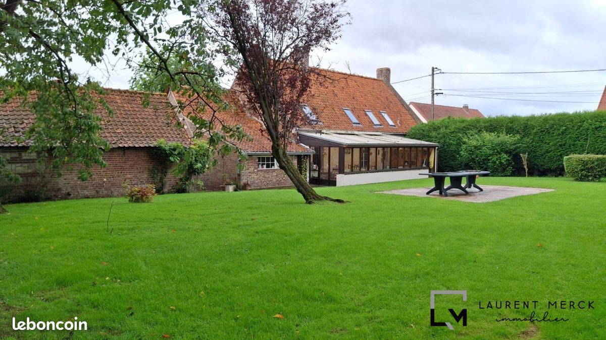 Maison 7 pièces 159 m² · à Avroult · 159 m² · 292 600 €