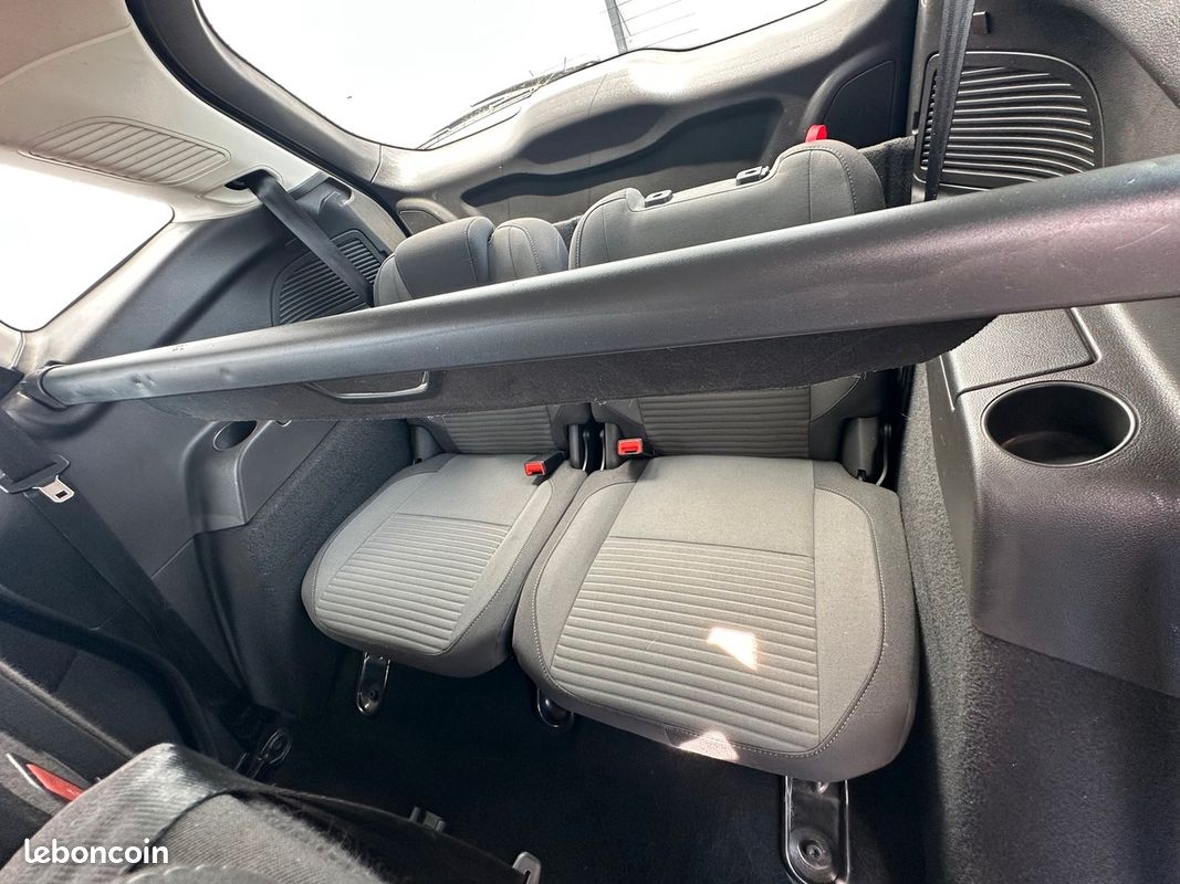 Ford Grand C-max 1.0 EcoBoost 125 ChTitanium / 7 places (image 10)