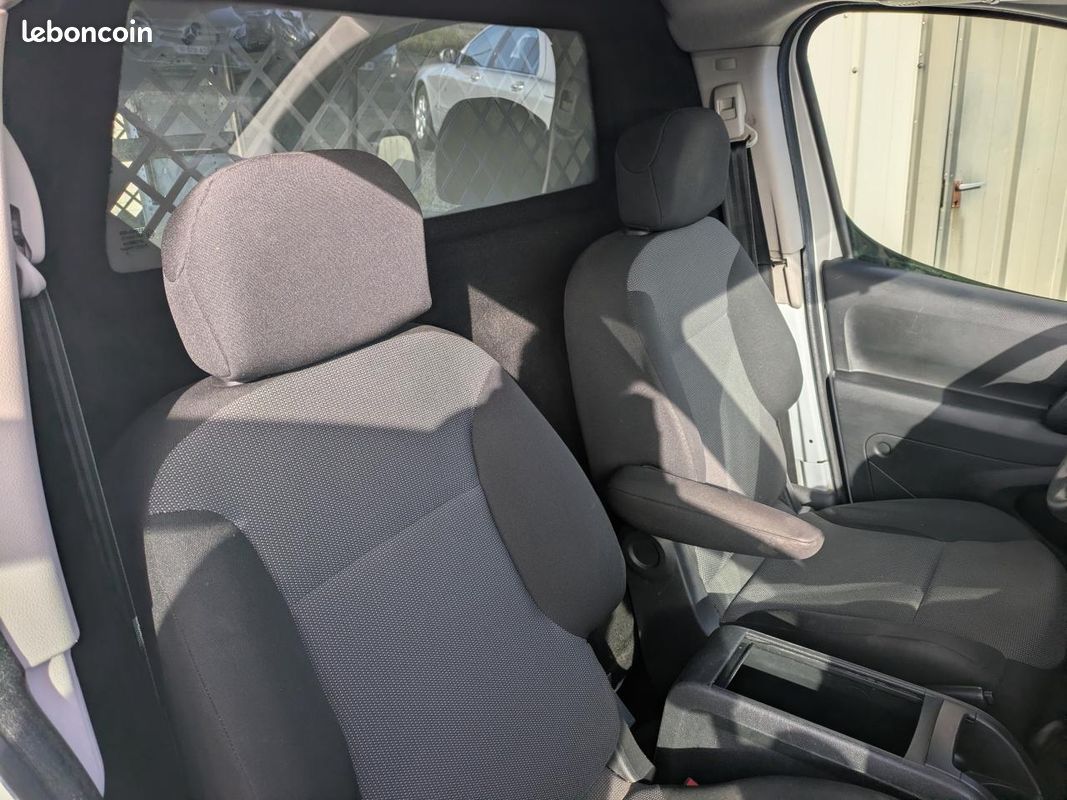 Citroen berlingo ii 1.6 bluehdi 75ch bvm5 (image 4)