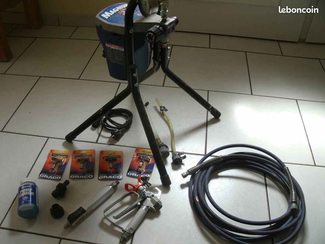 Station peinture Graco 207 bars compact PRO avec pistolet airless et rouleau état neuf (image 1)
