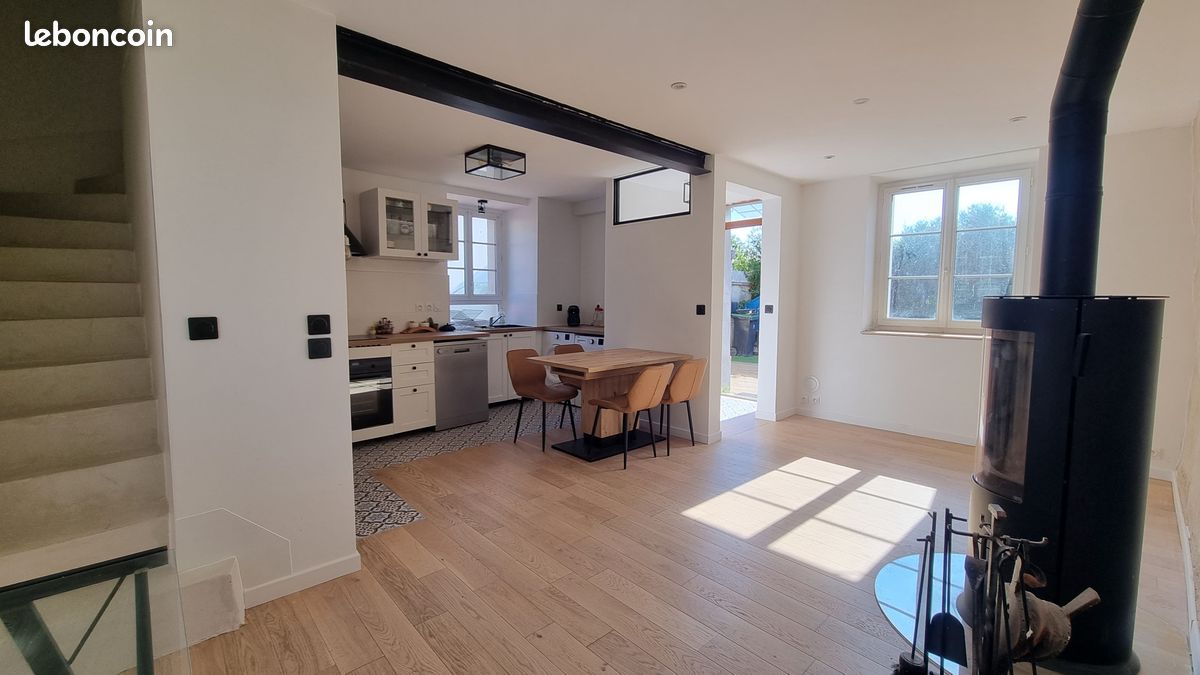 Maison 3 pièces 56 m² · à Épiais-Rhus · 56 m² · 1 050 €