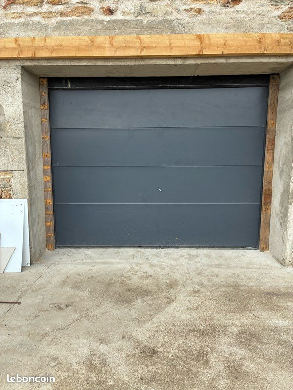 Porte de garage (image 1)