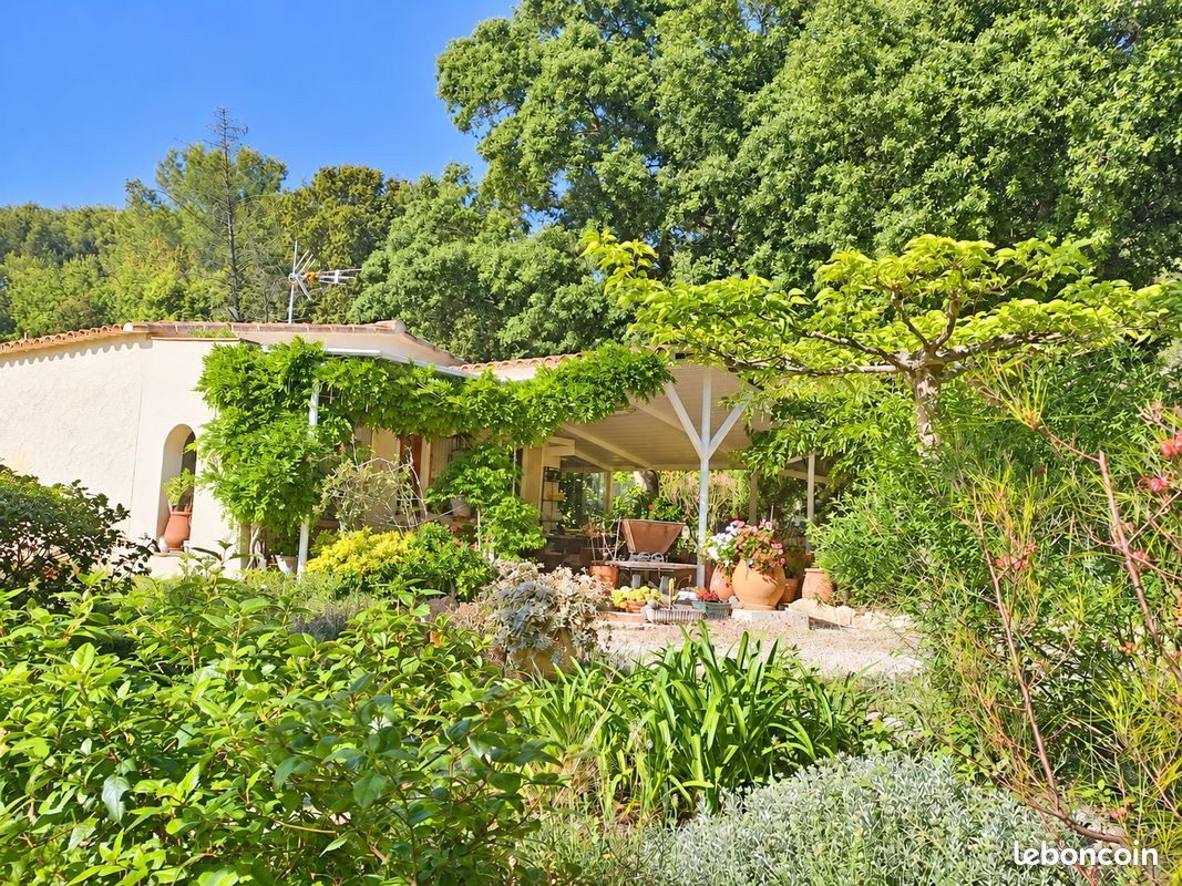 Maison 4 pièces 64 m² · à Six-Fours-les-Plages · 64 m² · 1 500 €/mois