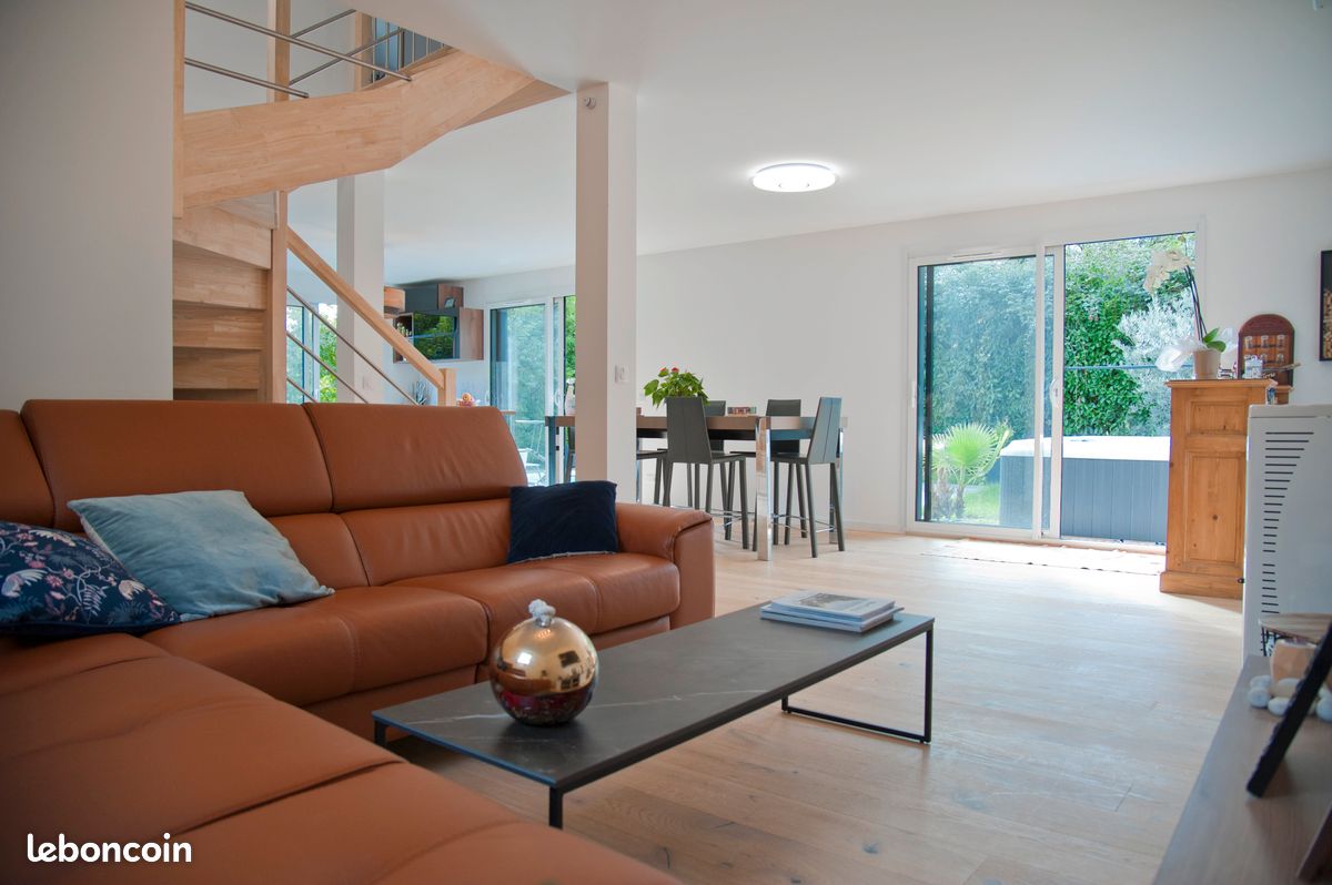 Maison 5 pièces 124 m² · à Annecy · 124 m² · 1 122 100 €