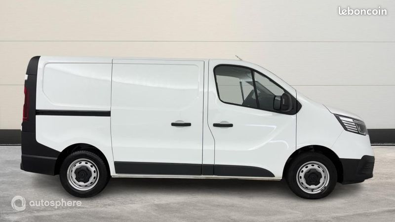 Renault Trafic Véhicule utilitaire ou Société L1H1 3T 2.0 Blue dCi 130ch Confort E6E (image 4)