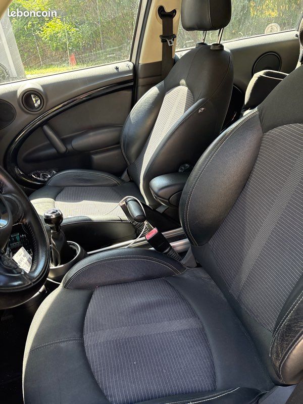 Mini Countryman Cooper 122 ch Pack Chili - 2011 - 114 000 km (image 3)