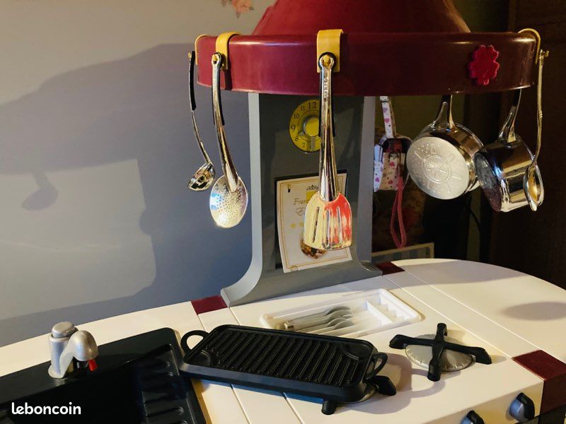 Jouets cuisine tefal complète avec de nombreux accessoires (image 4)