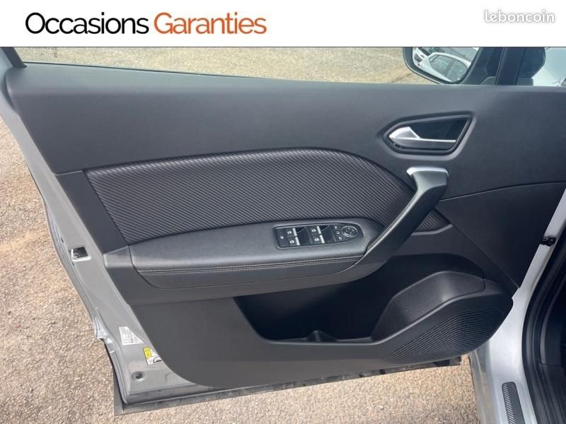 Renault Captur 1.6 E-Tech hybride 145ch Engineered (image 20)