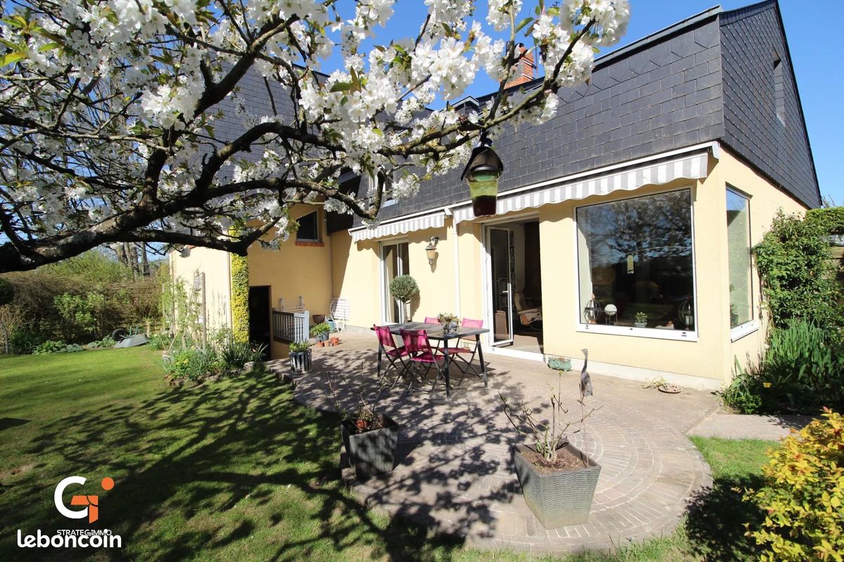 Maison 7 pièces 174 m² · à Mont-Saint-Aignan · 174 m² · 610 000 €