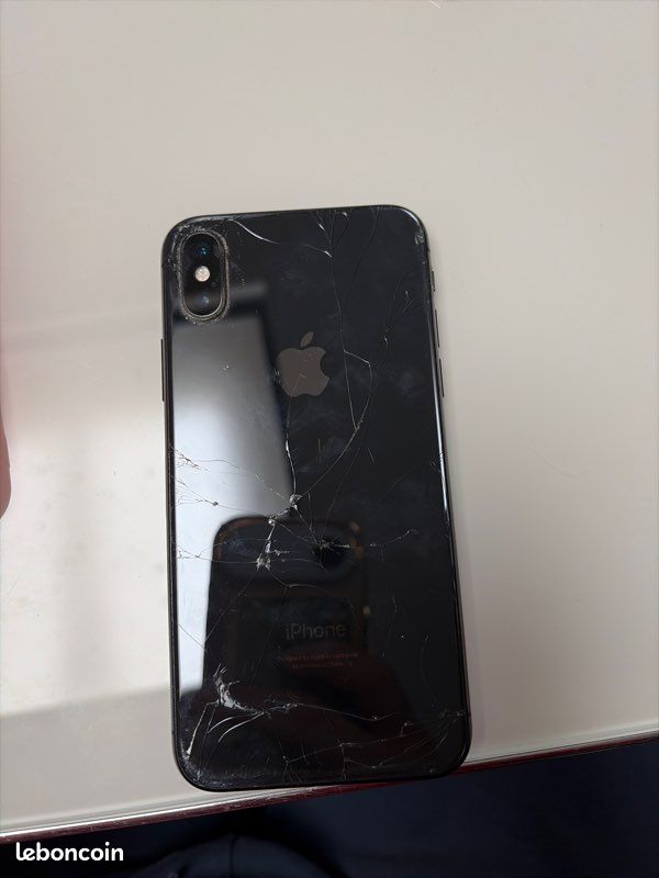 IPhone X (image 3)