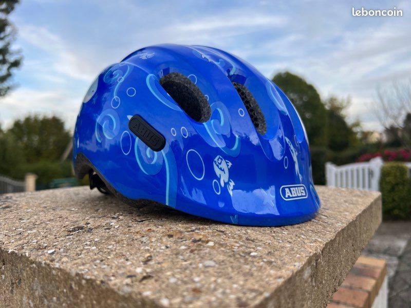 Casque abus enfant (image 1)