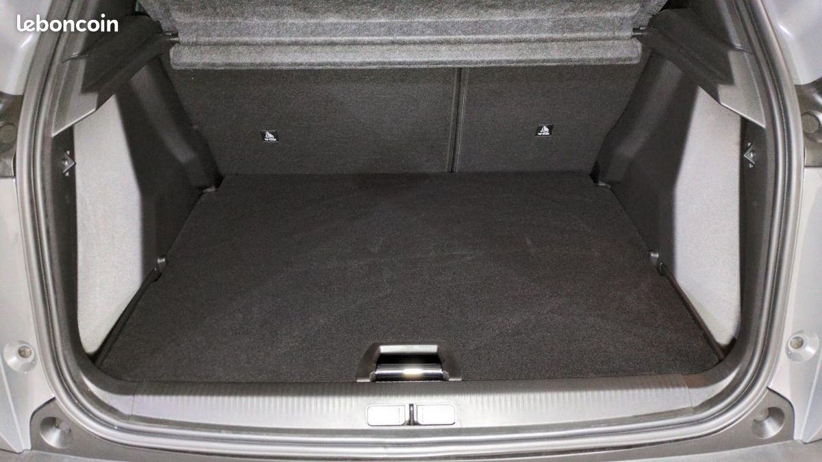 Peugeot 2008 hybrid 145 bva e-dcs6 gt+ jantes 18 + pack vision & navigation & drive assist plus 10km - 28% (image 4)