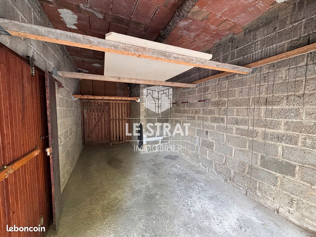 Parking/box HEROUVILLE SAINT CLAIR · à Hérouville-Saint-Clair · 75 €/mois