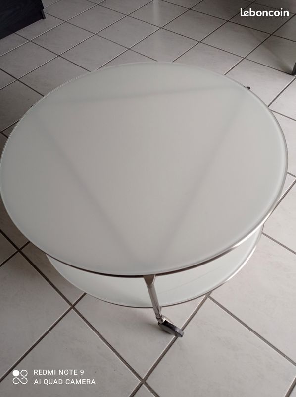 Vend table basse (image 1)