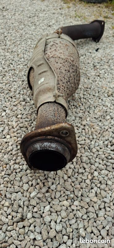 Pot catalyseur toyota kdj90 95 (image 3)