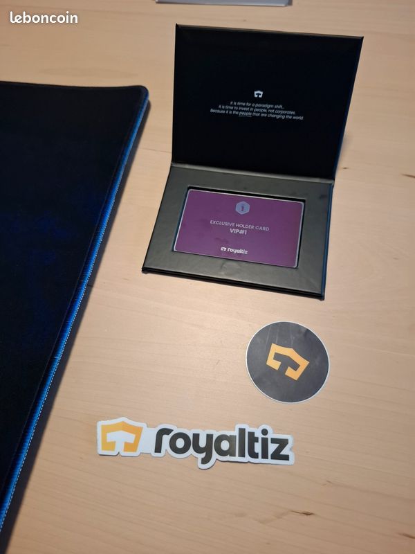 Grand tapis de souris - Royaltiz (image 3)