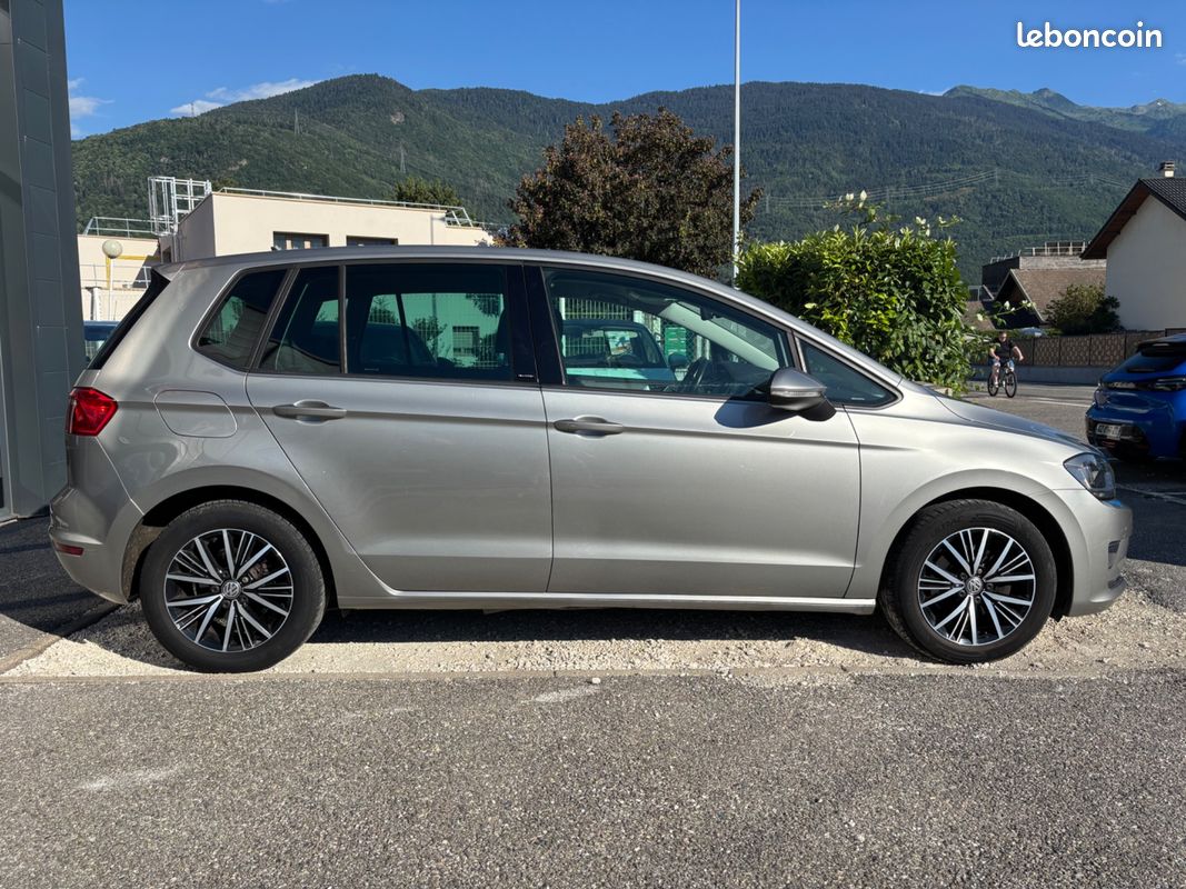 VOLKSWAGEN GOLF SPORTSVAN 1.4 TSI 150CH ALLSTAR BLUEMOTION TECH - CAMERA DE RECUL - CARPLAy (image 21)