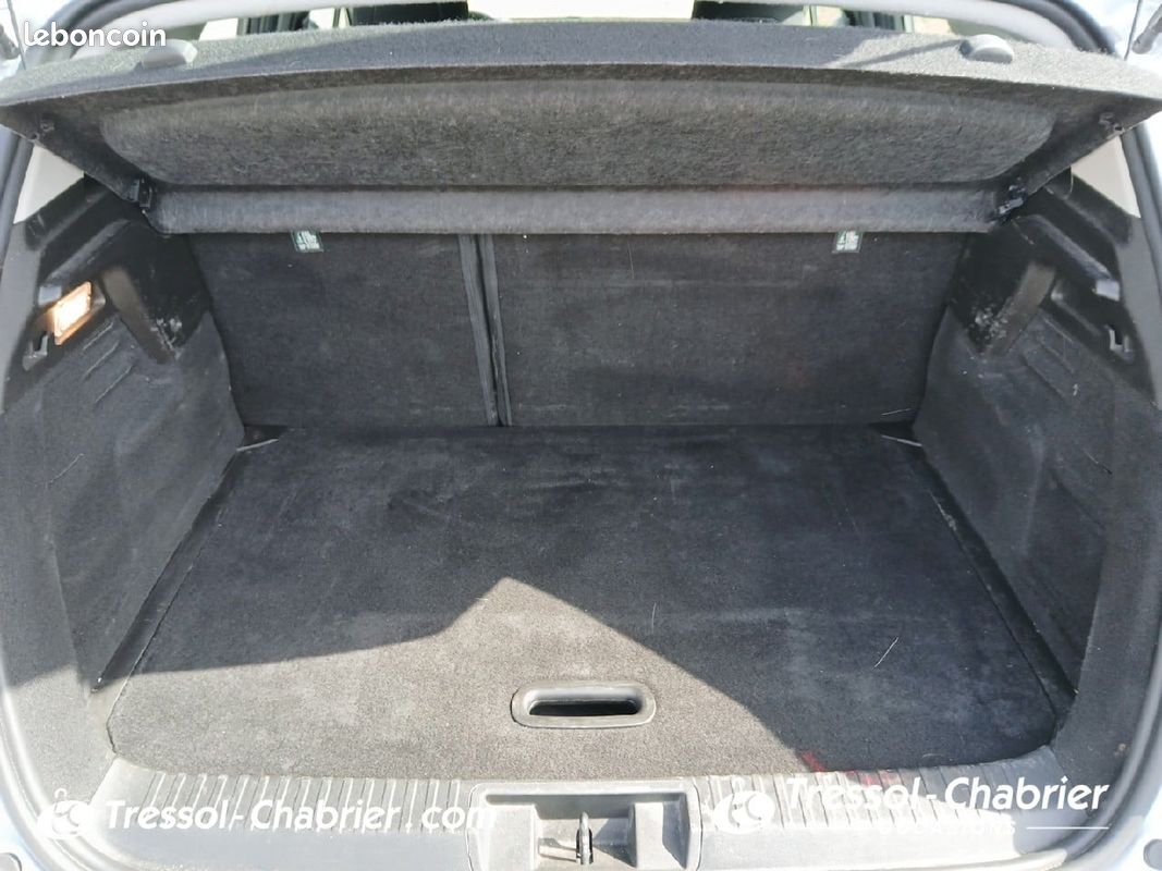 RENAULT Captur E-Tech hybride 145 Equilibre (image 15)