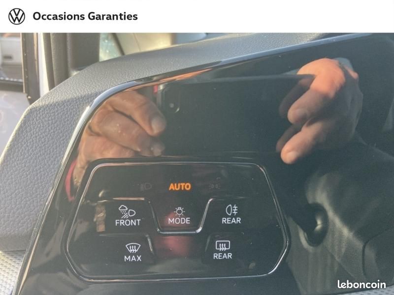 Volkswagen Golf 1.5 eHybrid 204ch Style DSG6 (image 31)