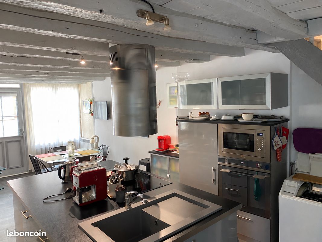Maison 3 pièces 66 m² · à Mehun-sur-Yèvre · 66 m² · 85 000 €