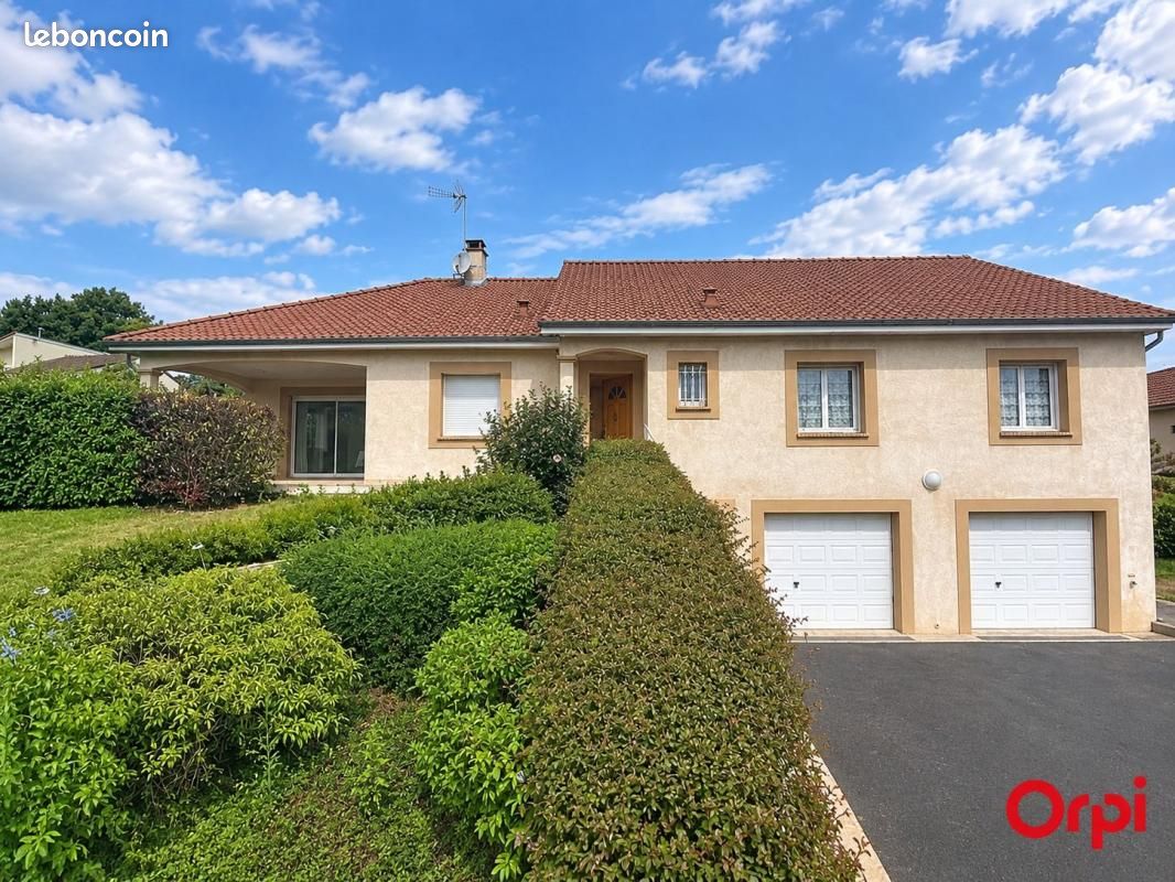 Maison 6 pièces 175 m² · à Bellerive-sur-Allier · 175 m² · 370 000 €
