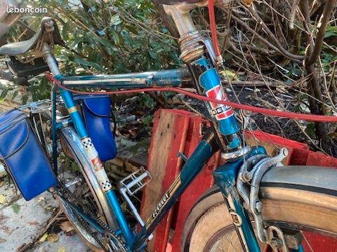 Dynamo vélo ancien vintage Dynamo old bike