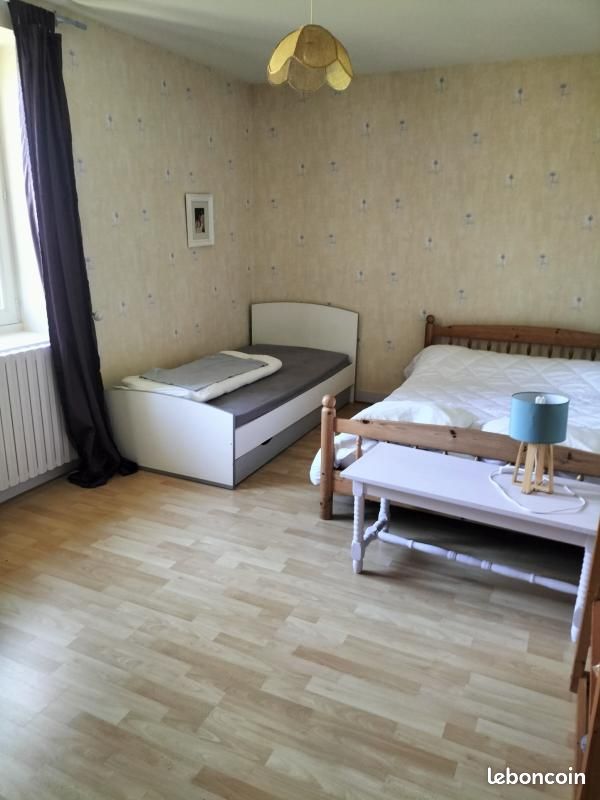 Ferme 7 pièces 200 m² - Melle 79500 (image principale 7)