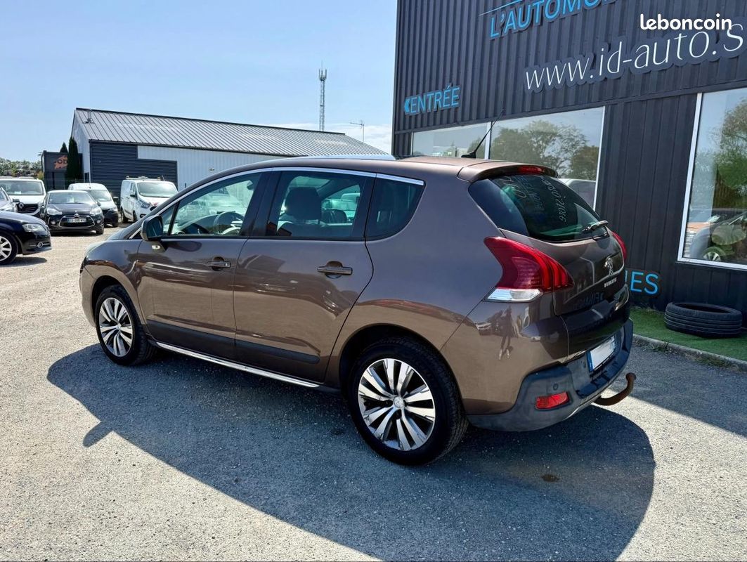 Peugeot 3008 GENERATION-I 1.6 HDI 115 ACTIVE (image 3)