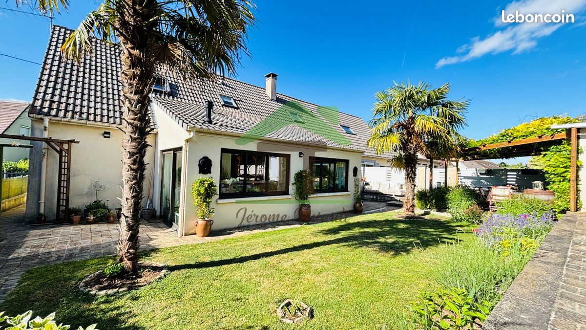 Maison 8 pièces 210 m² · à Châteaudun · 210 m² · 259 000 €