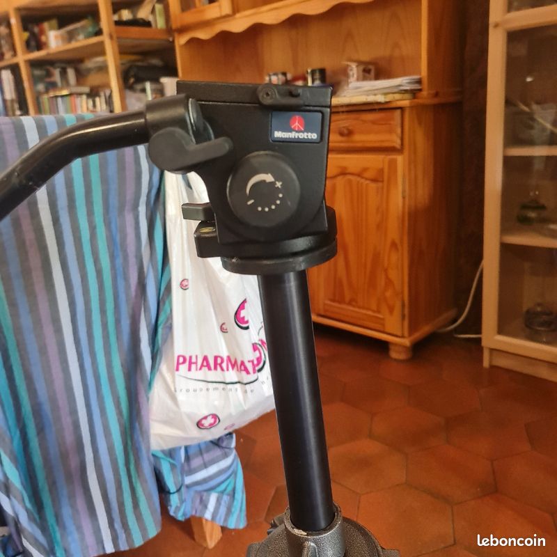 Ensemble trepieds Gitzo et rotule Manfrotto 501 (image 3)