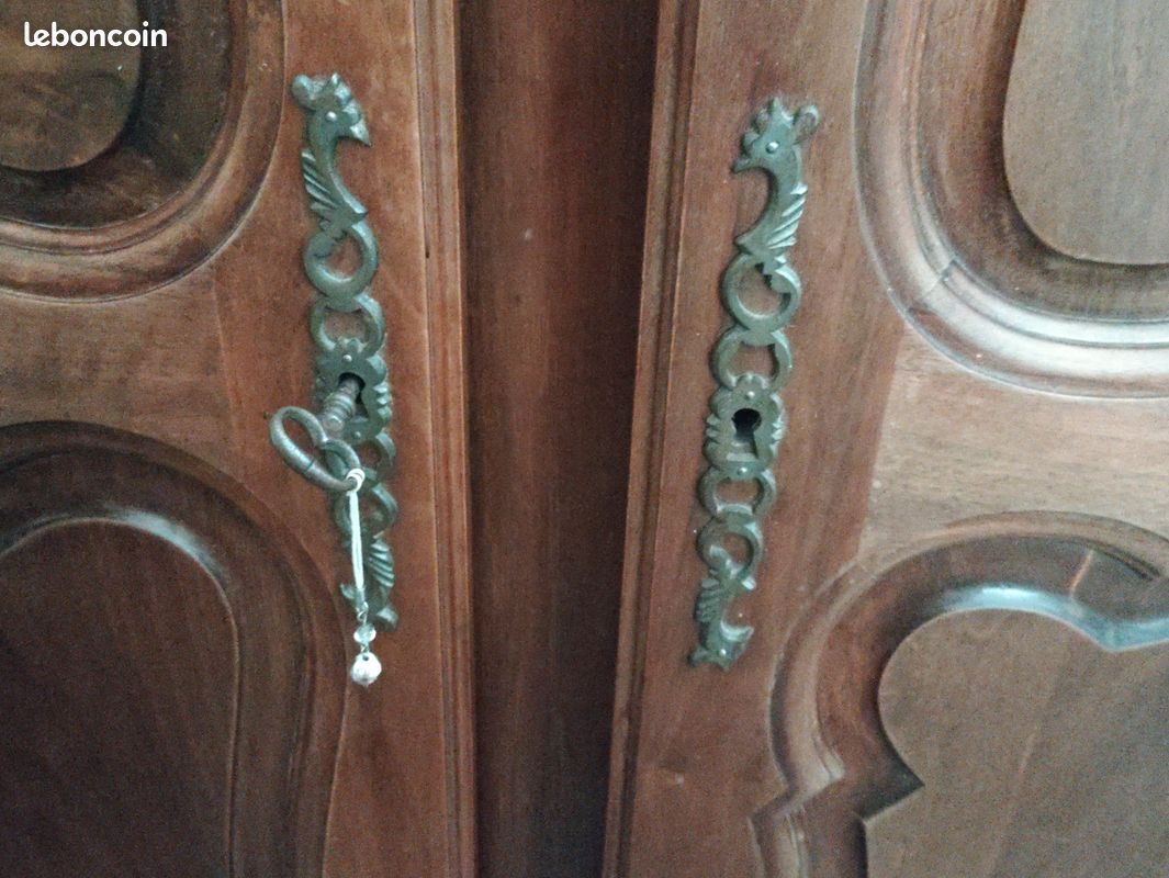Armoire 3 portes (image 8)