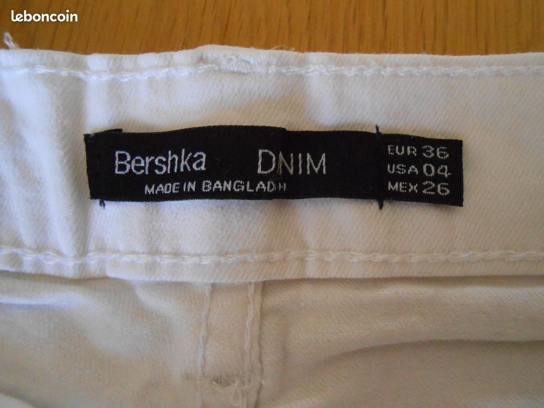 Short denim blanc, Bershka, taille 36 (image 4)