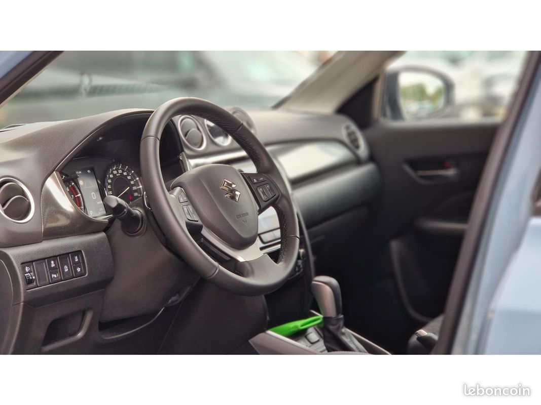 SUZUKI VITARA 1.4 Boosterjet + Hybrid SHVS - BVA 2015 Style PHASE 3 (image 20)