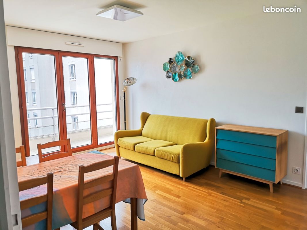 Appartement 3 pièces 54 m² · à Issy-les-Moulineaux · 54 m² · 1 830 €